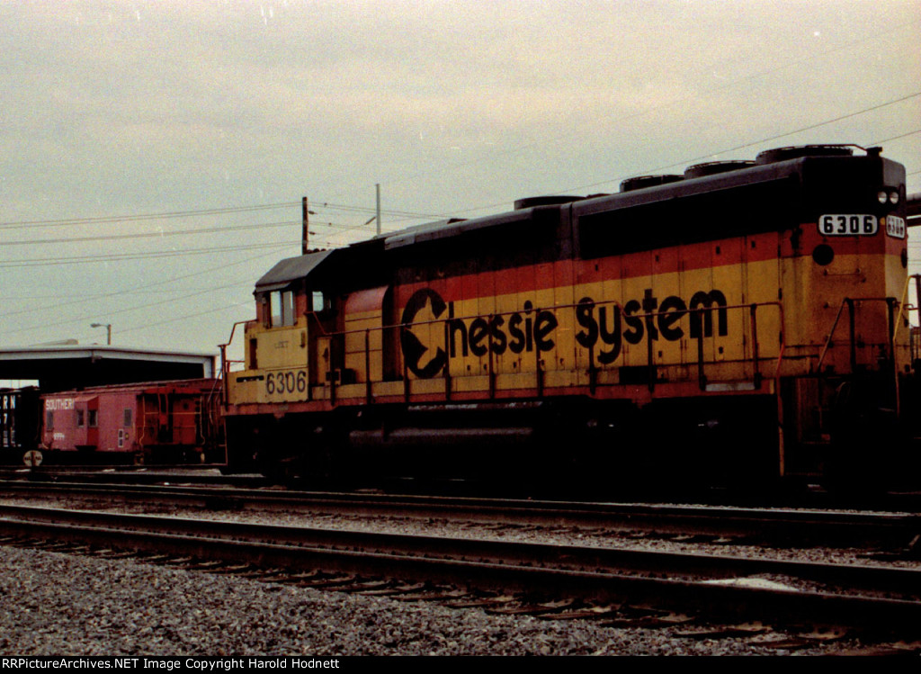 CSX 6306 in NS Glenwood Yard